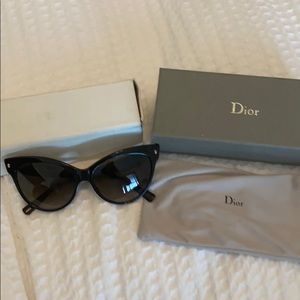 Dior cat eye sunglasses